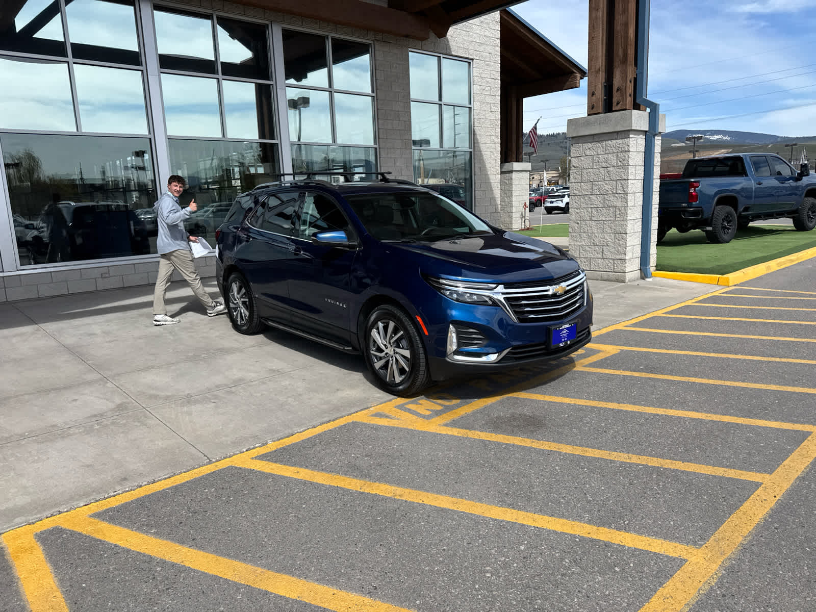 2022 Chevrolet Equinox Premier