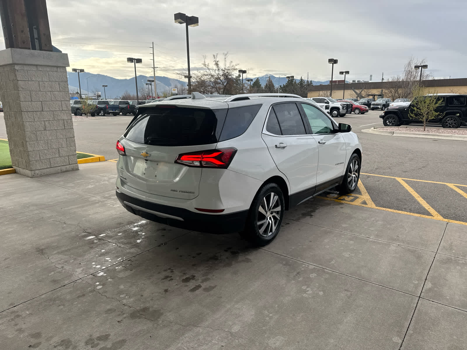 2022 Chevrolet Equinox Premier