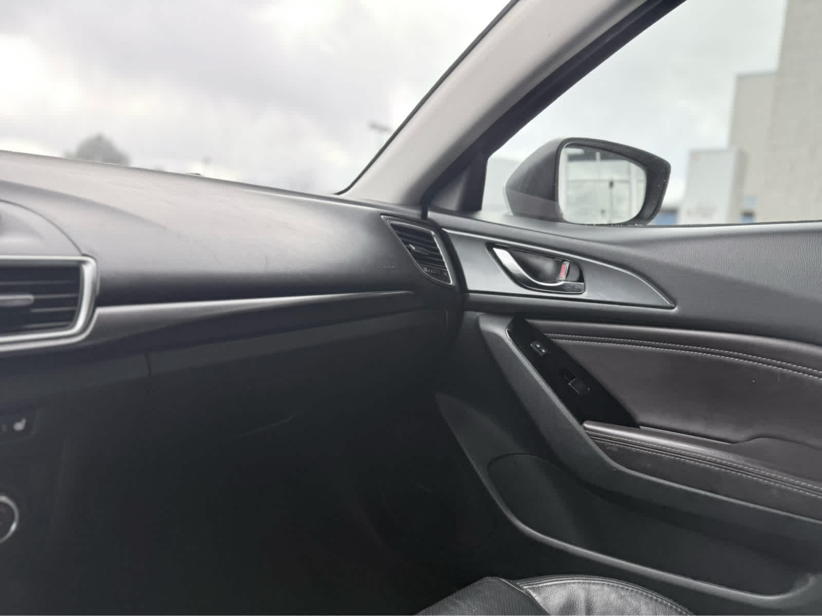 2018 Mazda Mazda3 5-Door Grand Touring