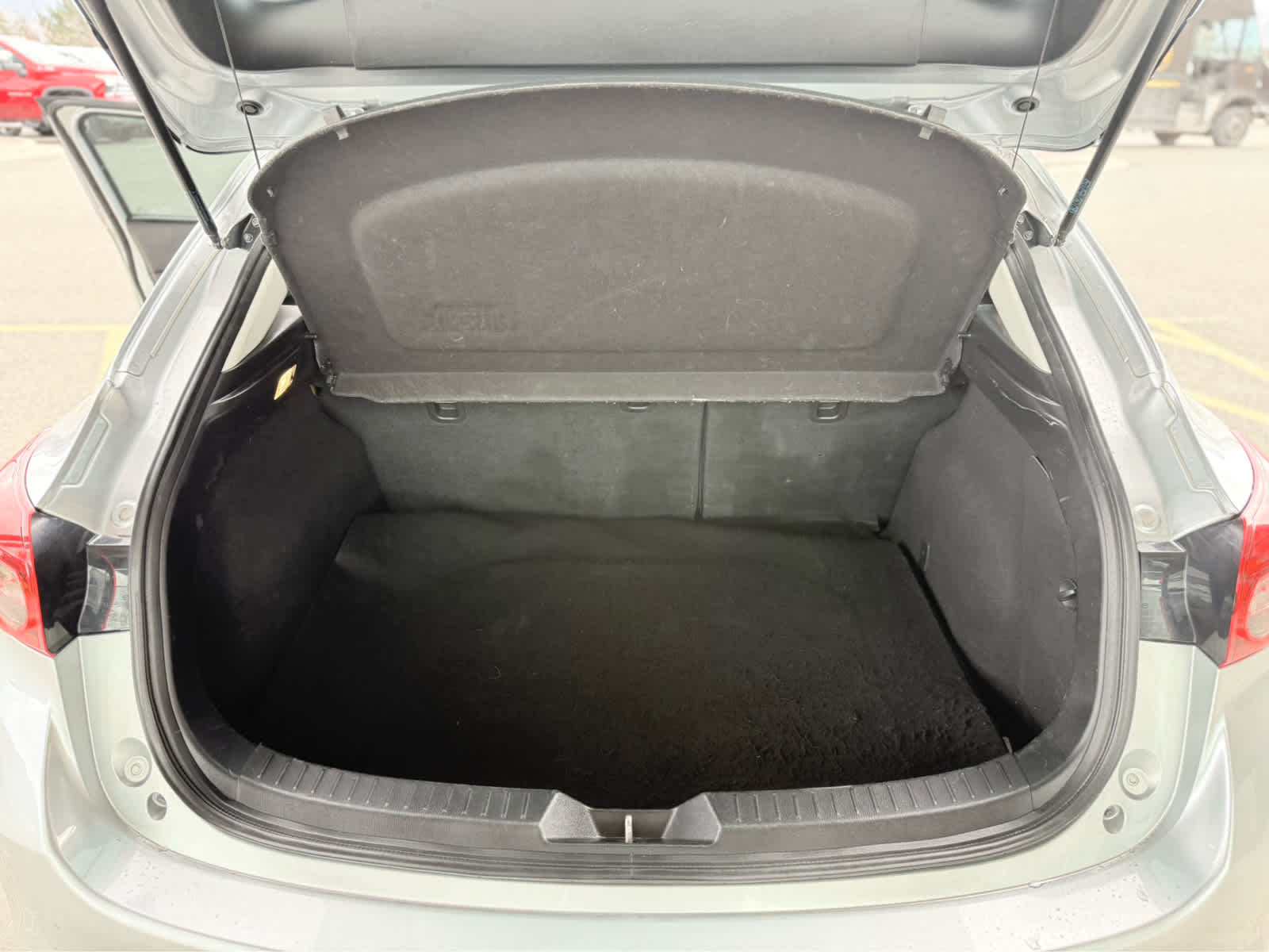 2018 Mazda Mazda3 5-Door Grand Touring