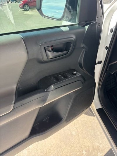 2018 Toyota Tacoma SR V6