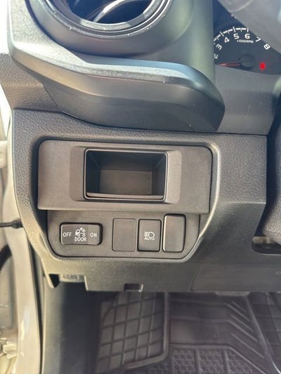 2018 Toyota Tacoma SR V6