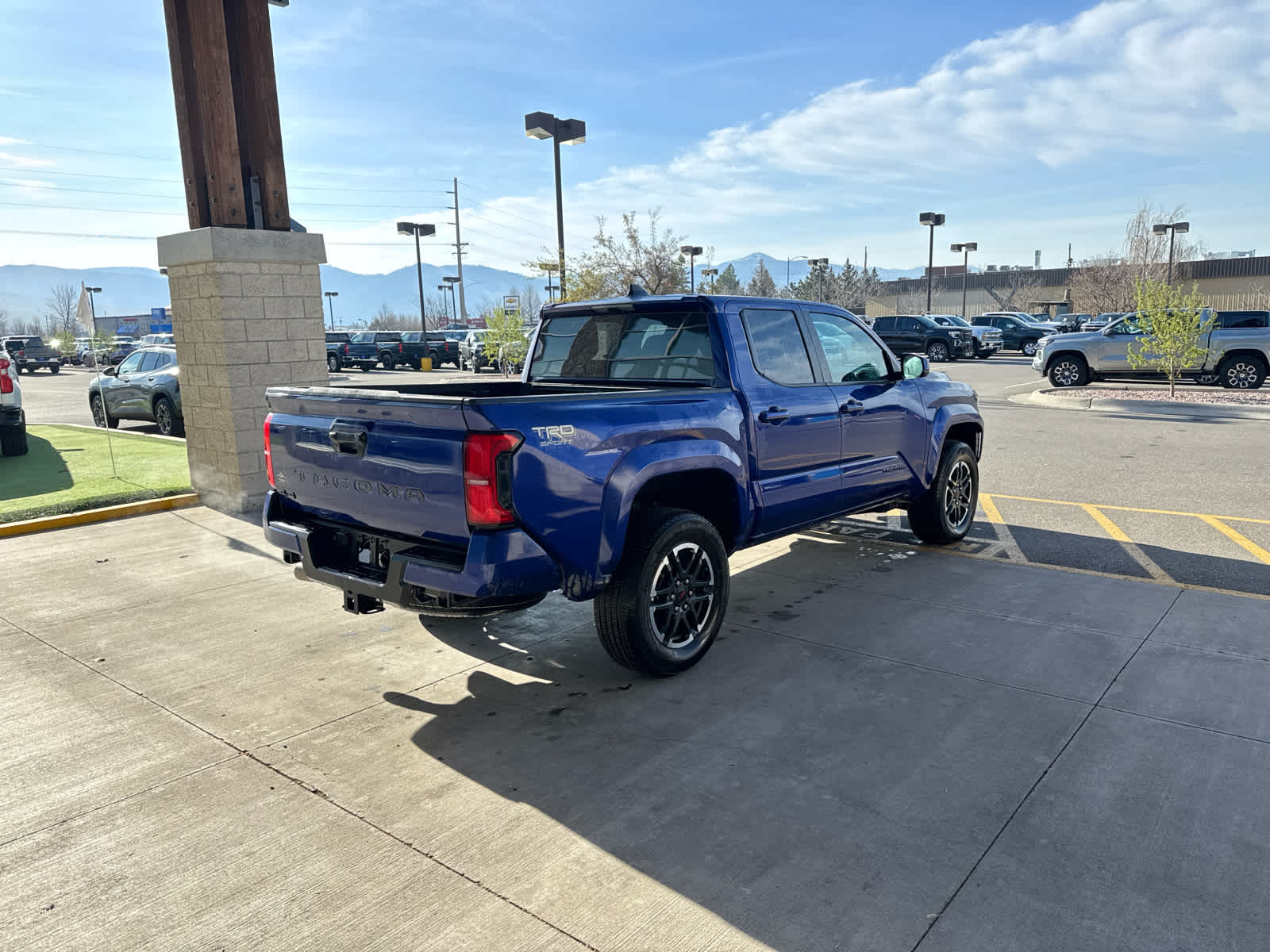 2025 Toyota Tacoma 4WD SR
