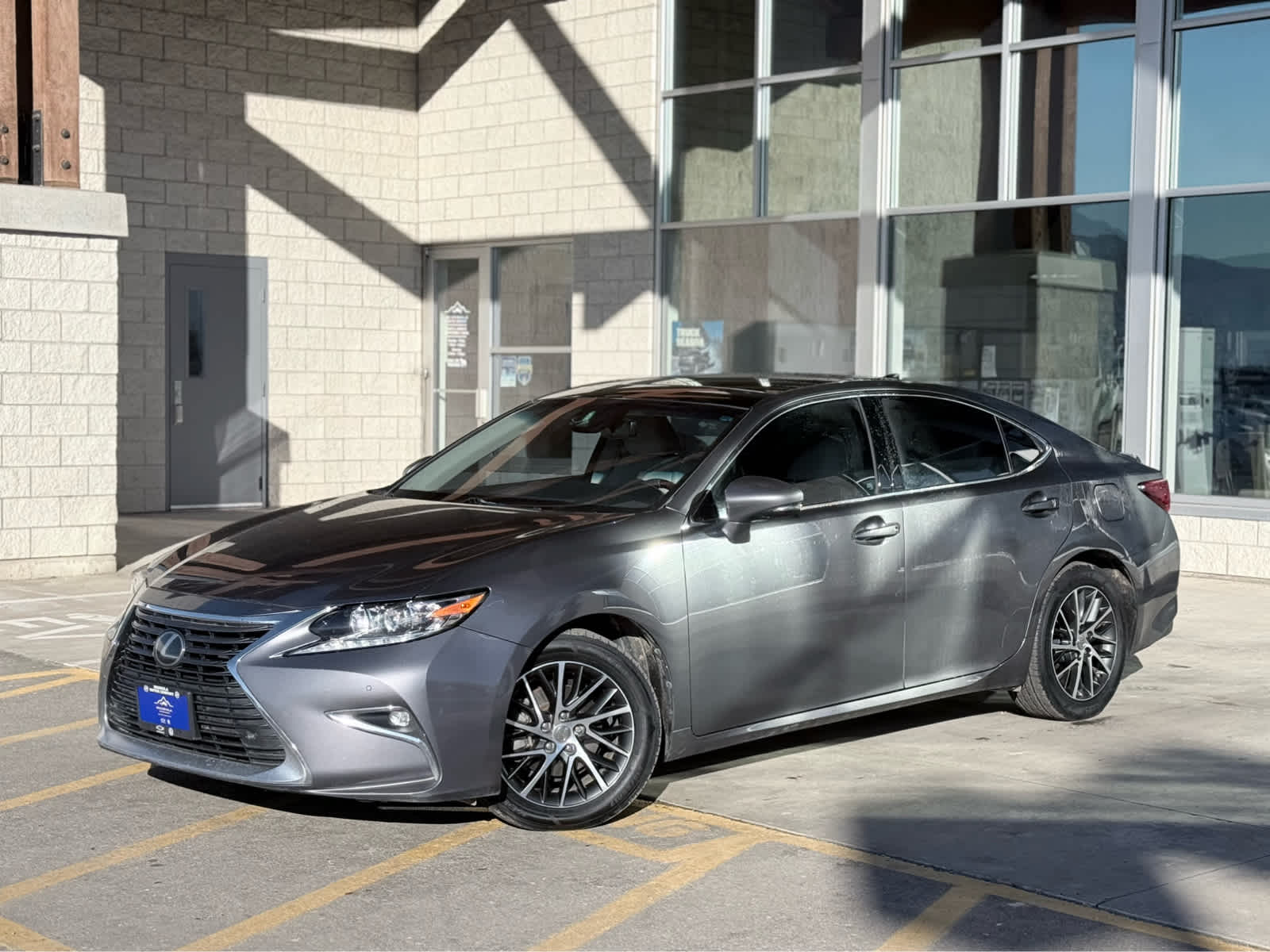 2016 Lexus ES 350 4dr Sdn