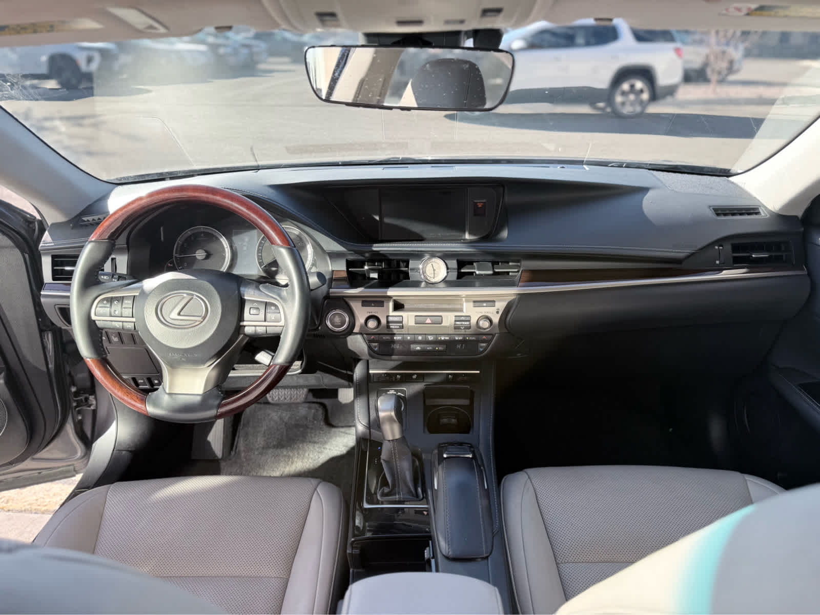 2016 Lexus ES 350 4dr Sdn