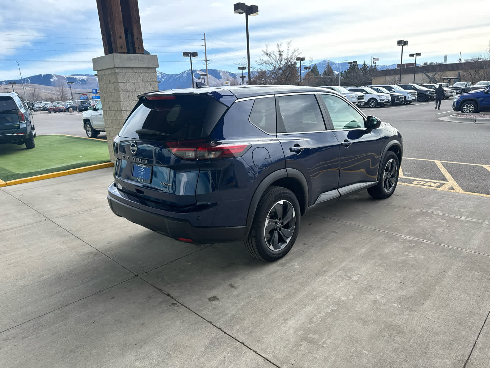 2024 Nissan Rogue SV