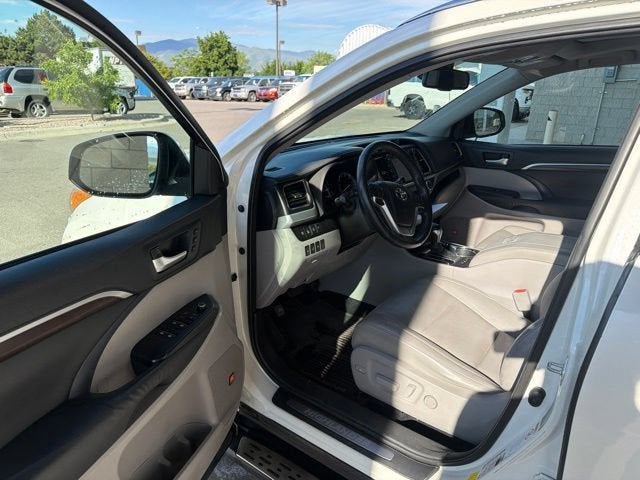 2015 Toyota Highlander Limited V6