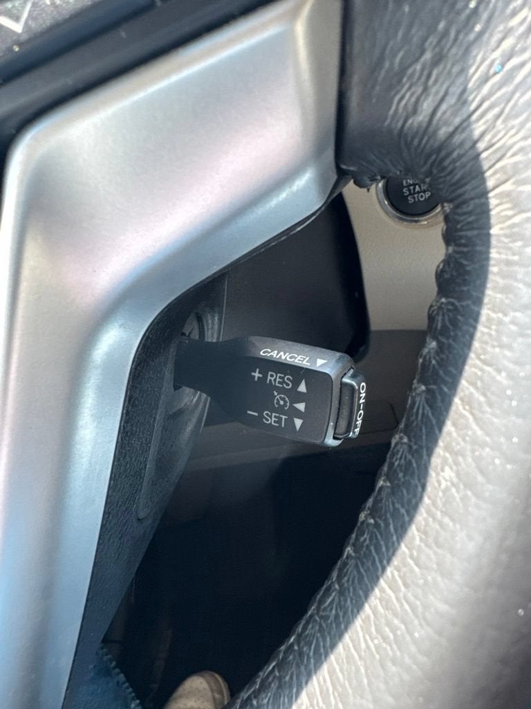 2017 Toyota Sienna XLE 8 Passenger