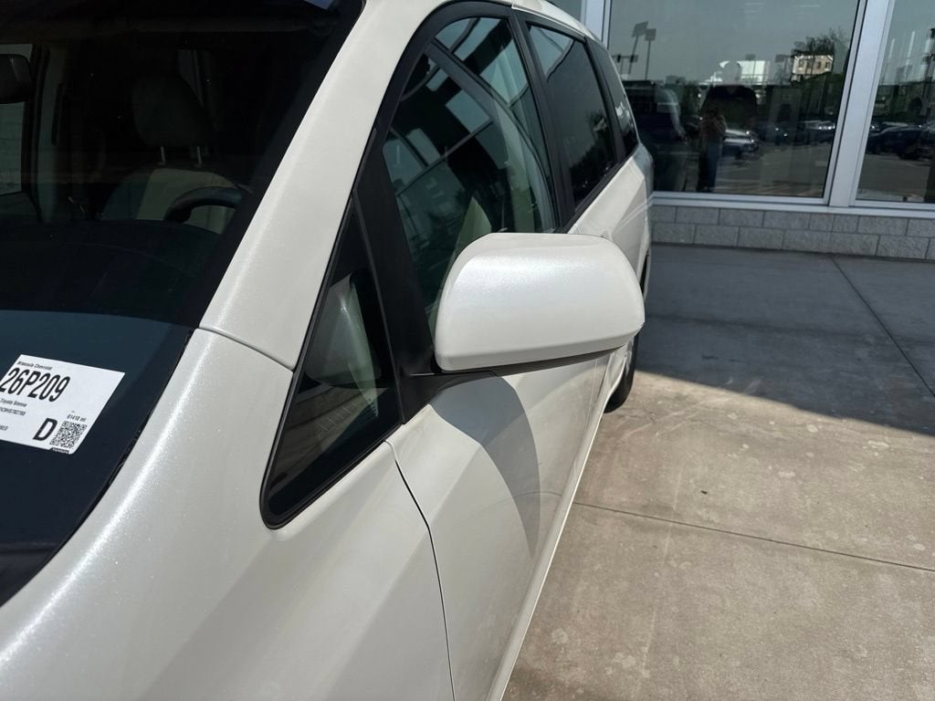 2017 Toyota Sienna XLE 8 Passenger