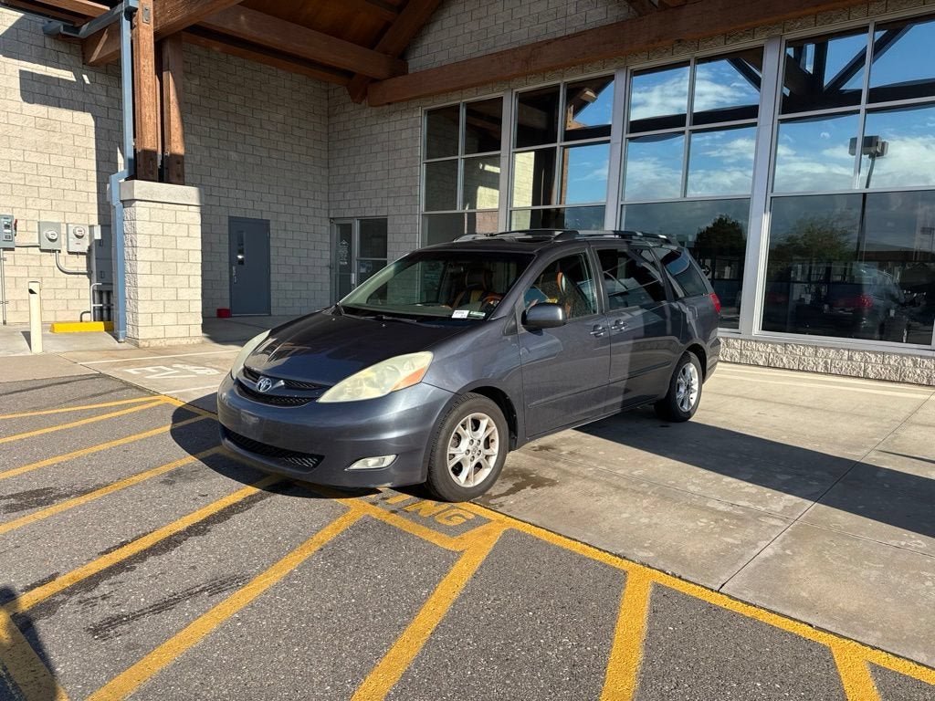 2006 Toyota Sienna XLE