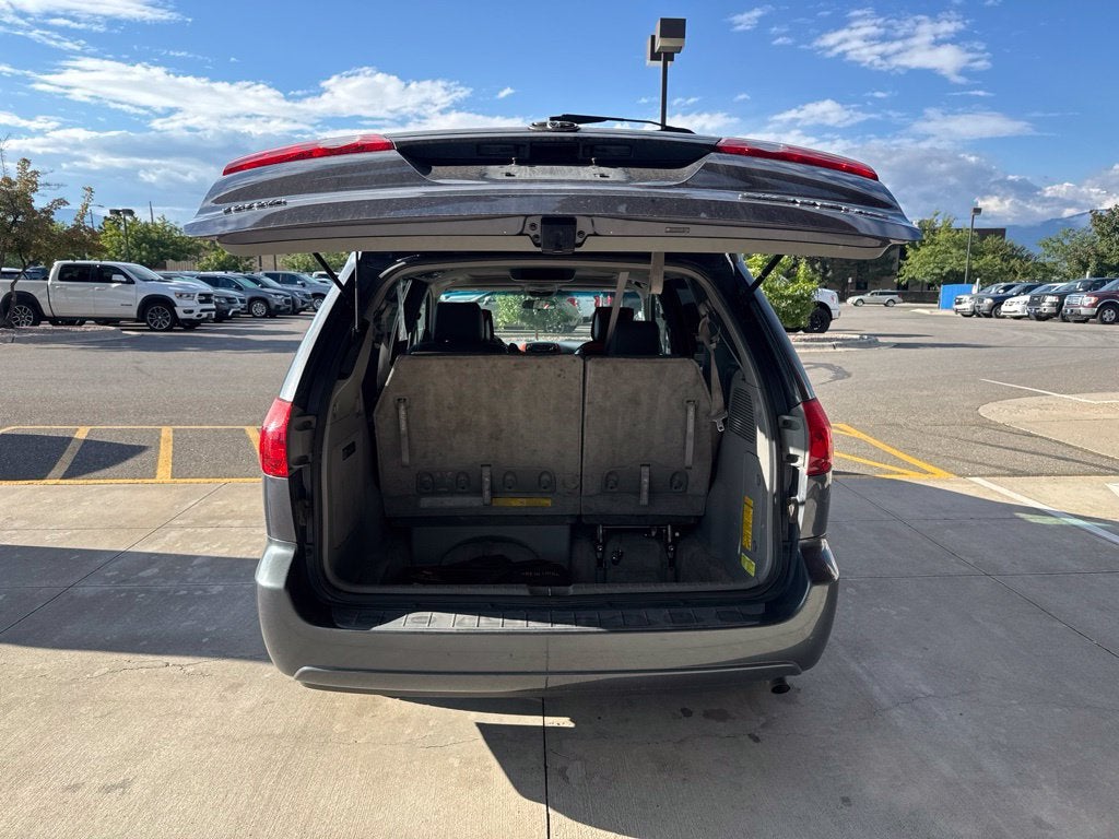 2006 Toyota Sienna XLE