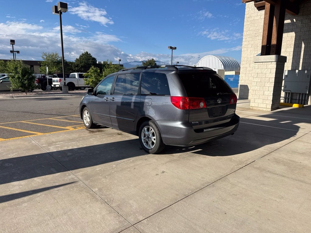 2006 Toyota Sienna XLE