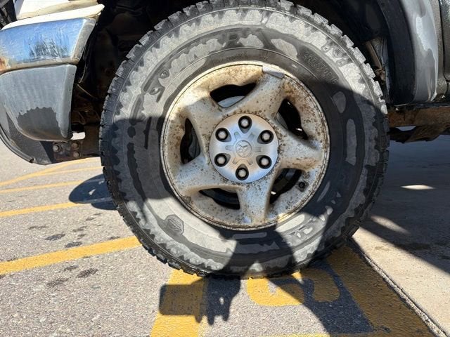 2003 Toyota Tacoma XtraCab Manual 4WD (Natl)