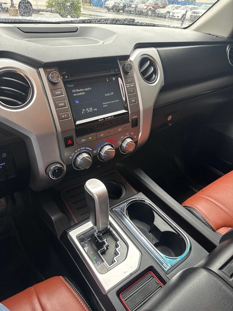 2016 Toyota Tundra SR5 5.7L V8