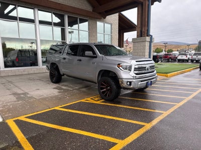 2016 Toyota Tundra SR5 5.7L V8