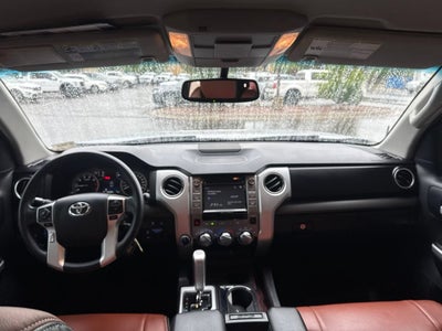 2016 Toyota Tundra SR5 5.7L V8