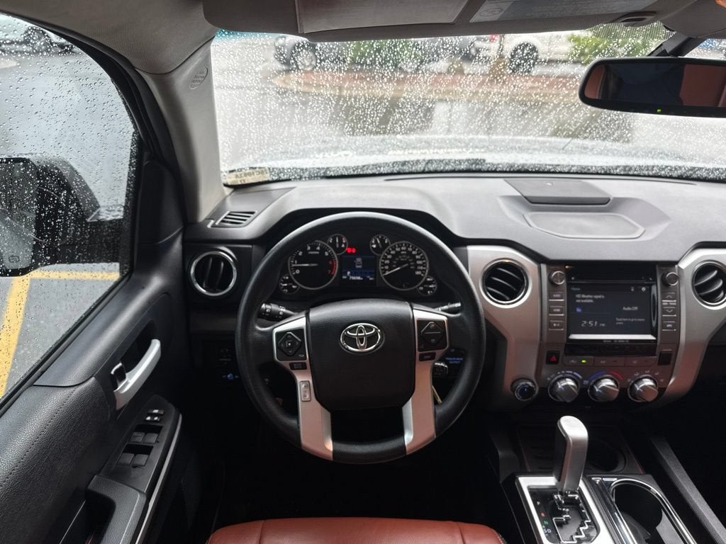 2016 Toyota Tundra SR5 5.7L V8