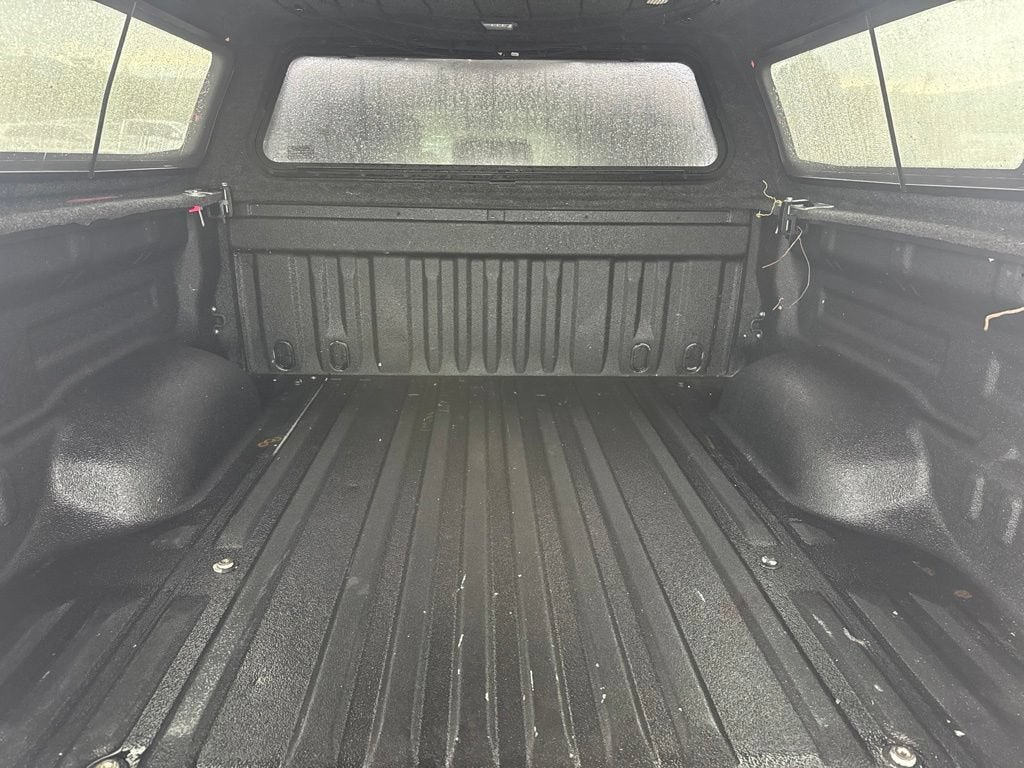 2016 Toyota Tundra SR5 5.7L V8