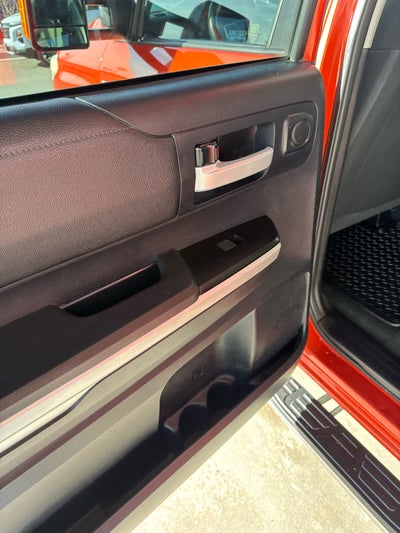 2016 Toyota Tundra 4WD Truck SR5