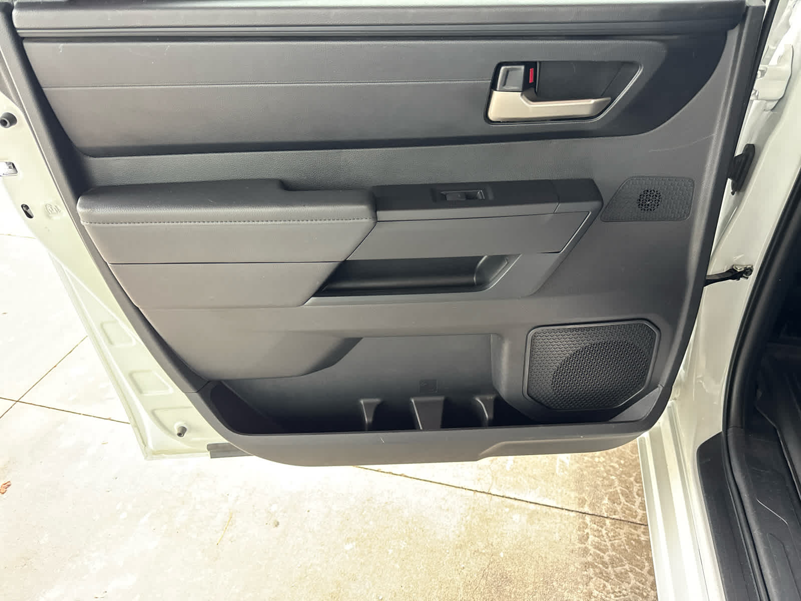 2023 Toyota Tundra 4WD SR5