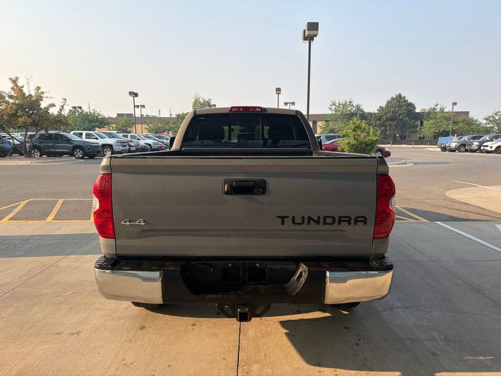 2018 Toyota Tundra SR5 5.7L V8
