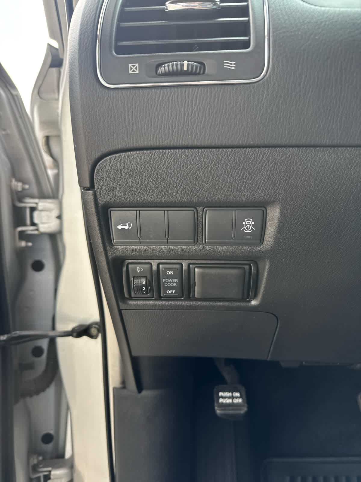 2019 Nissan Armada SV