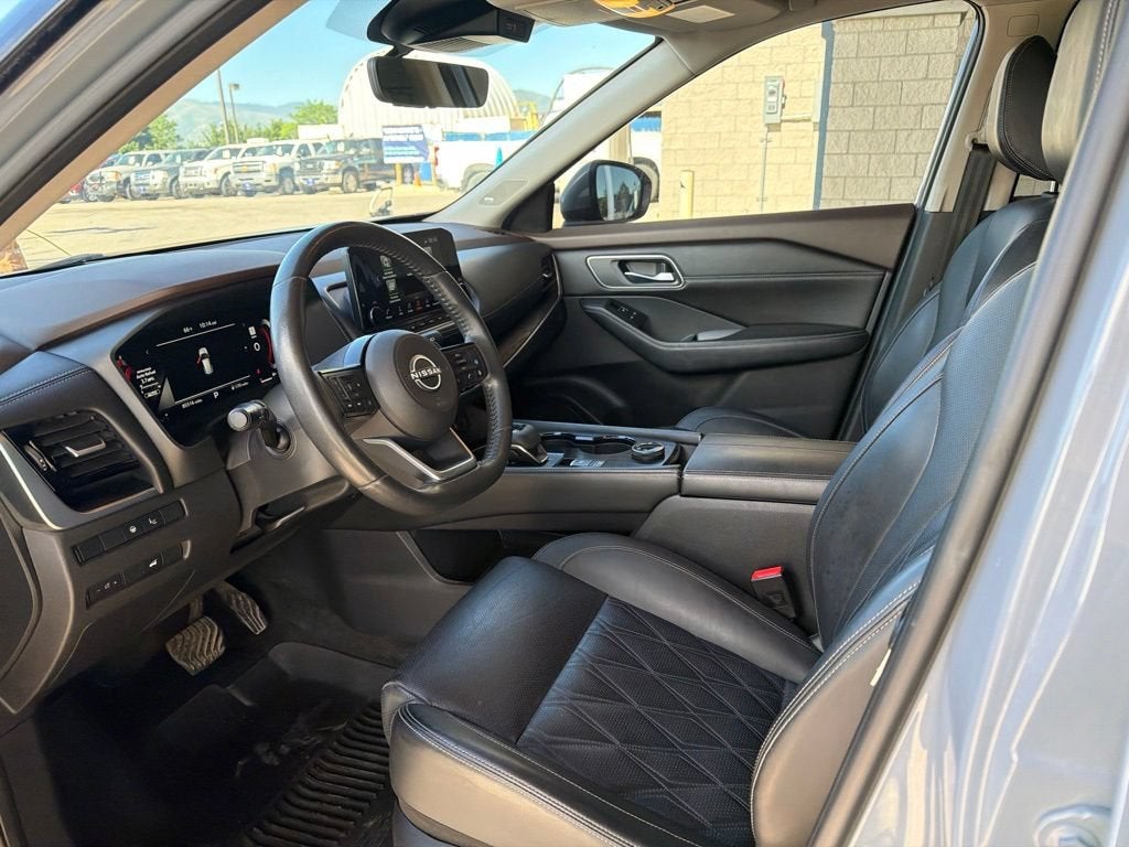 2022 Nissan Rogue Platinum Intelligent AWD