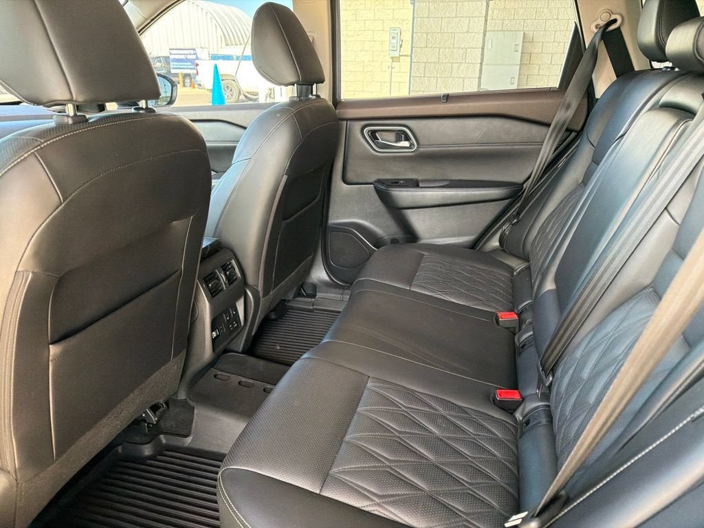 2022 Nissan Rogue Platinum Intelligent AWD