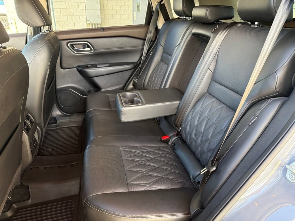 2022 Nissan Rogue Platinum Intelligent AWD