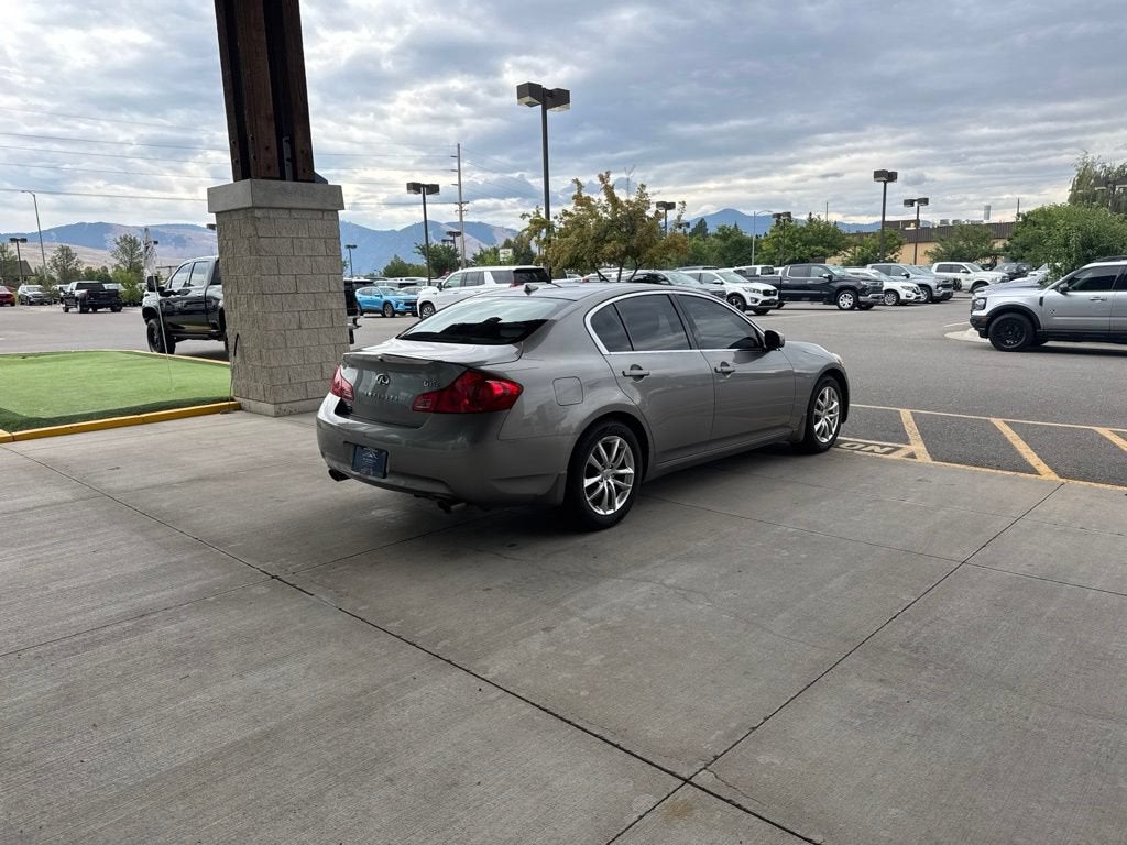 2008 INFINITI G35 Sedan x