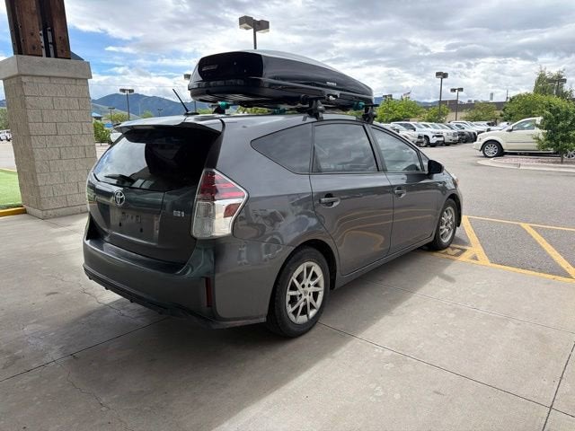 2015 Toyota Prius v Two