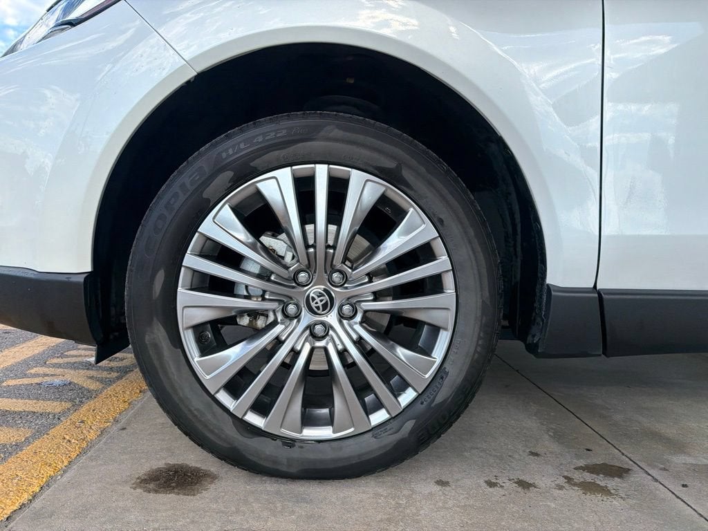 2023 Toyota Venza Limited
