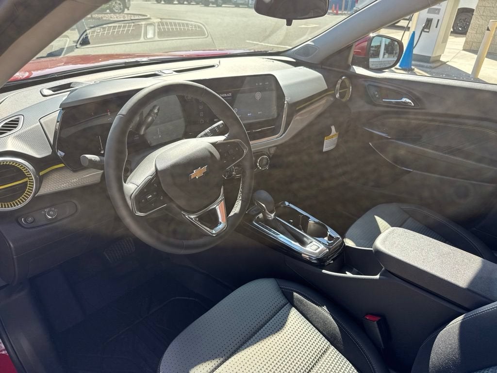 2026 Chevrolet Trax LT - Photo 10