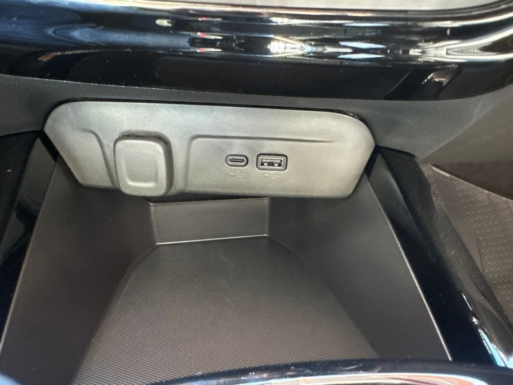 2026 Chevrolet Trax LT - Photo 25