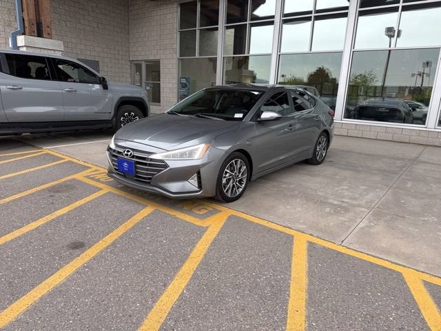 2019 Hyundai Elantra 2.0 Limited A/T's photo