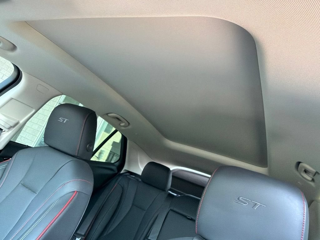 2023 Buick Envision Essence - Photo 19