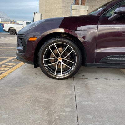 2024 Porsche Macan AWD