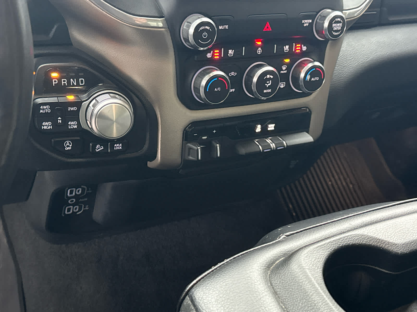 2020 RAM 1500 Laramie