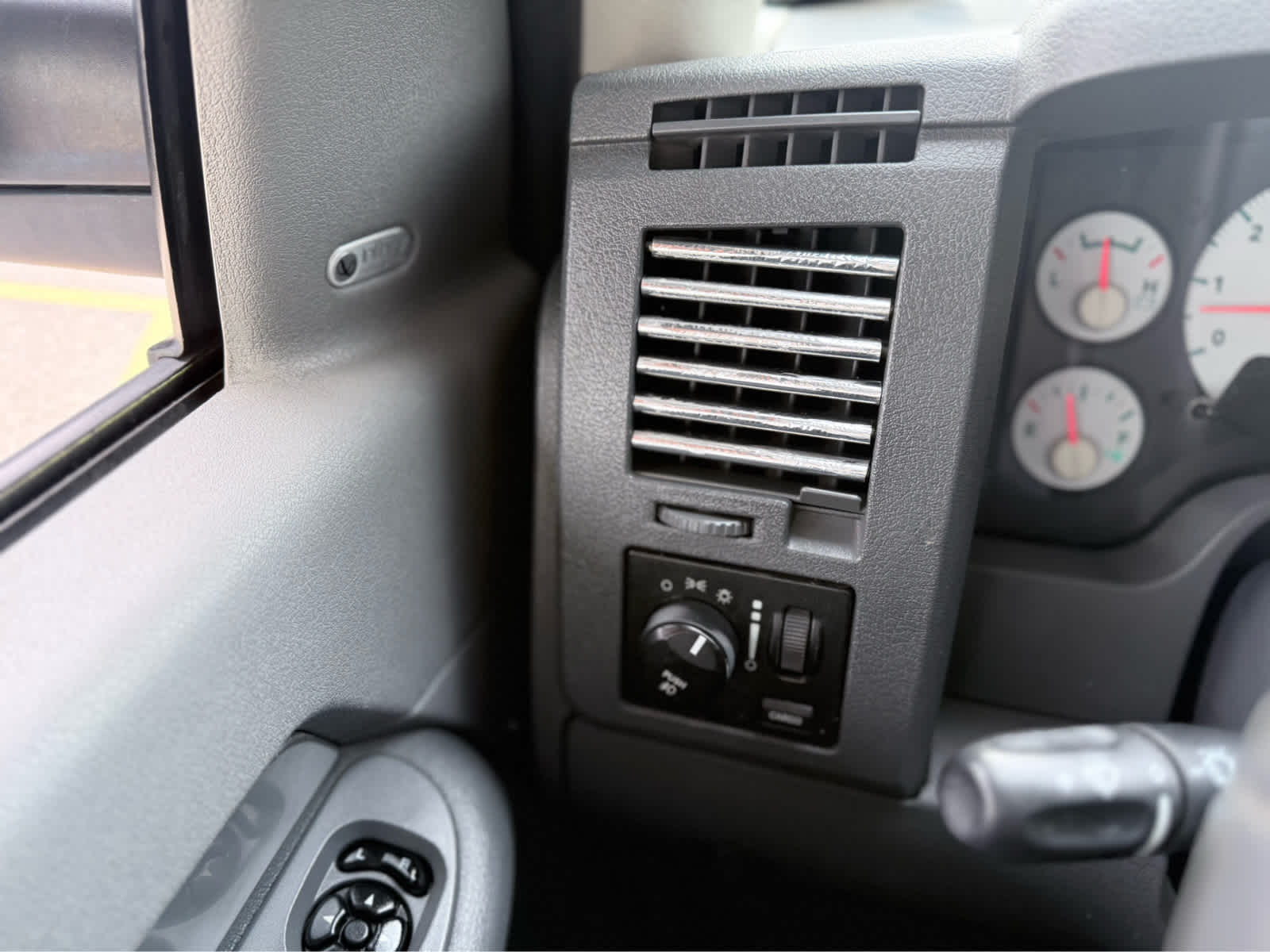 2007 Dodge Ram 1500 ST