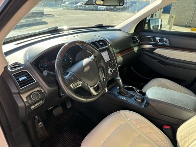 2017 Ford Explorer Platinum