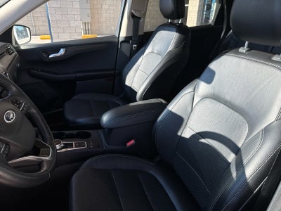 2020 Ford Escape Titanium Hybrid