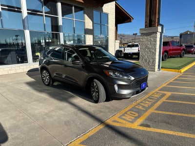 2020 Ford Escape Titanium Hybrid