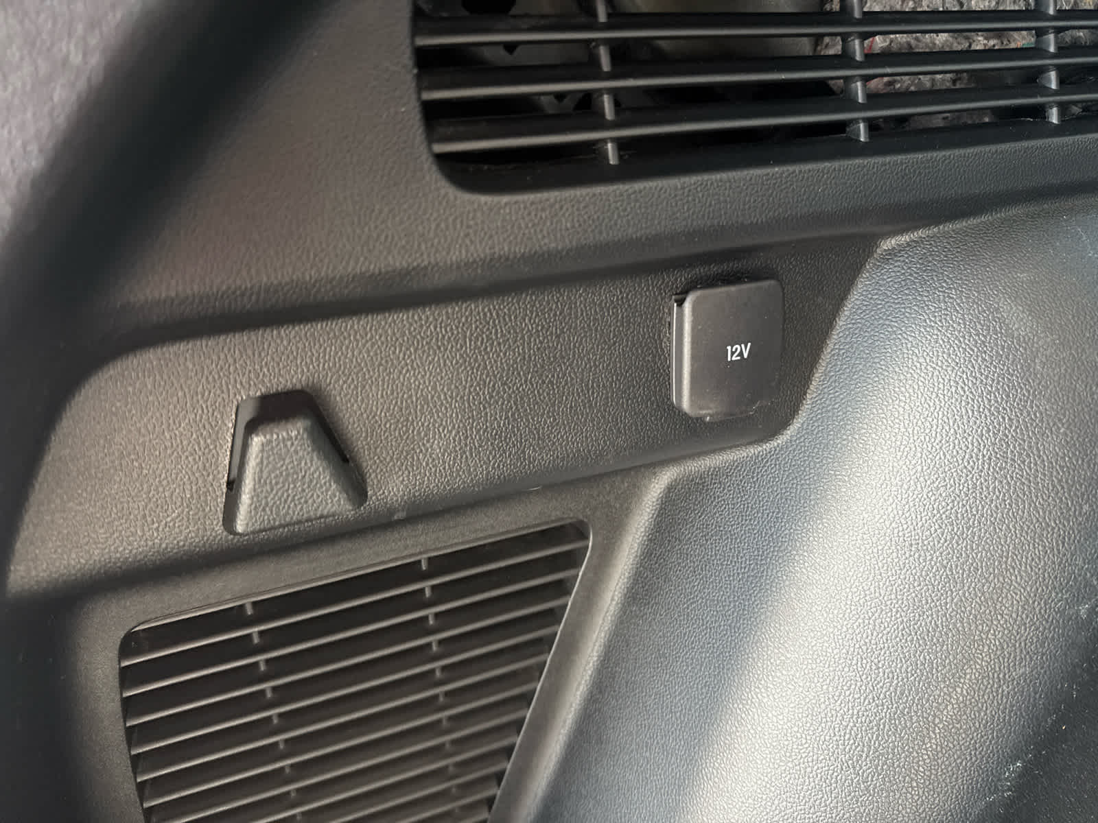 2020 Ford Escape Titanium Hybrid