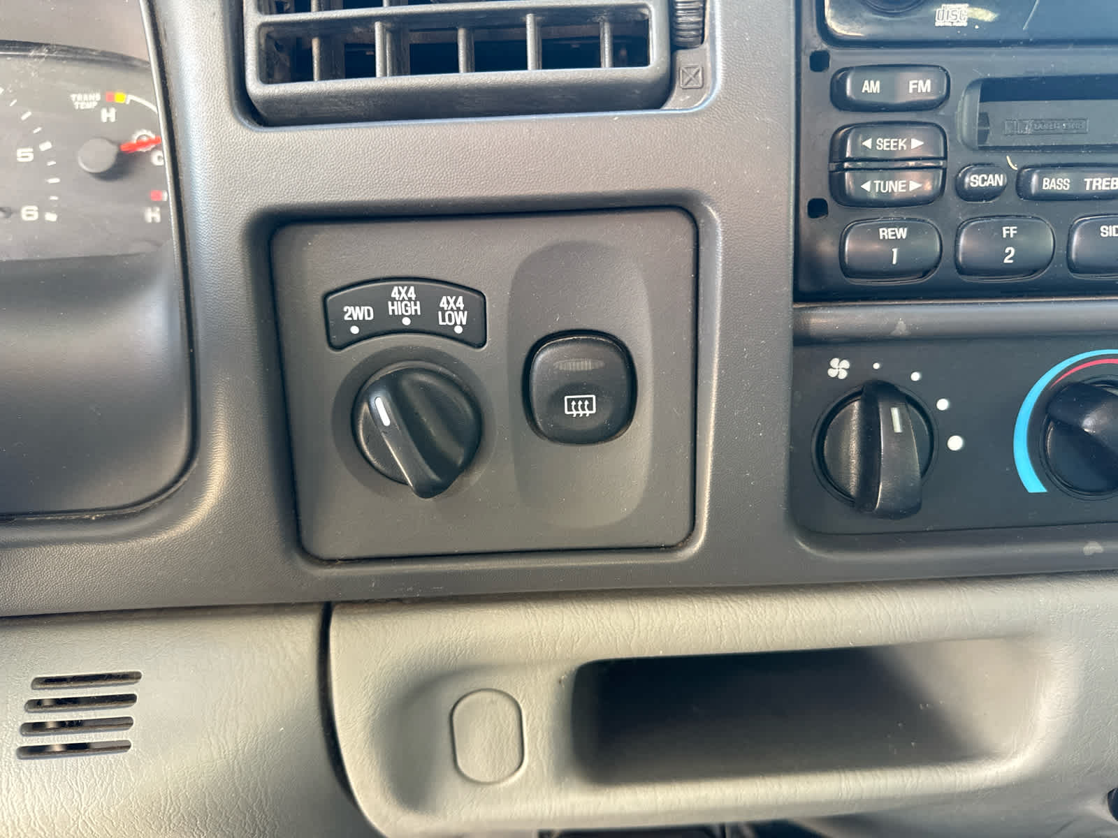 2002 Ford Excursion XLT