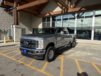 2023 Ford Super Duty F-350 SRW XLT