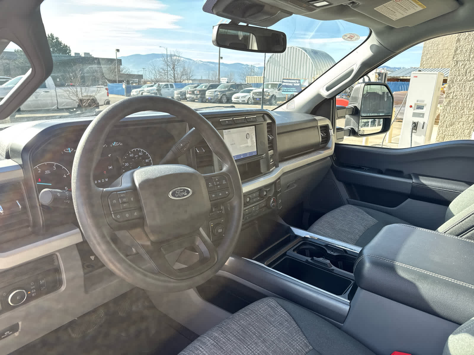 2023 Ford Super Duty F-350 SRW XLT