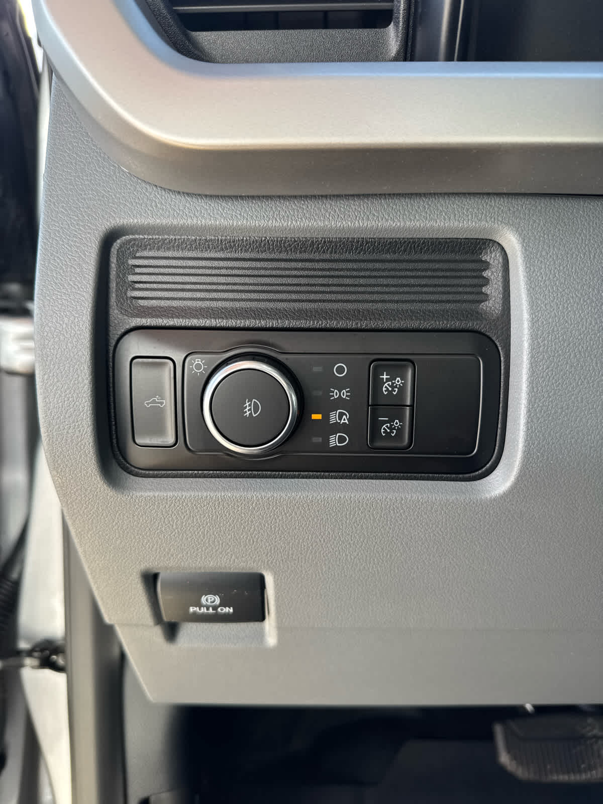 2023 Ford Super Duty F-350 SRW XLT