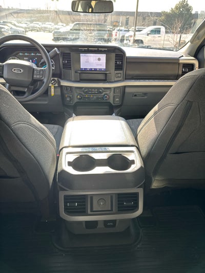 2023 Ford Super Duty F-350 SRW XLT