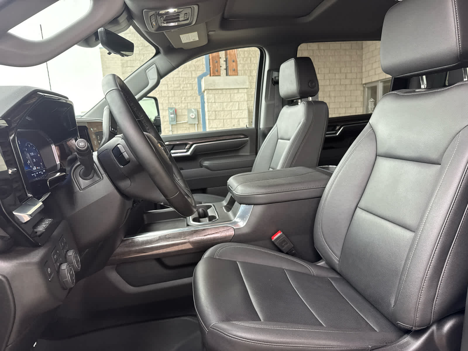 2025 Chevrolet Silverado 3500HD LTZ