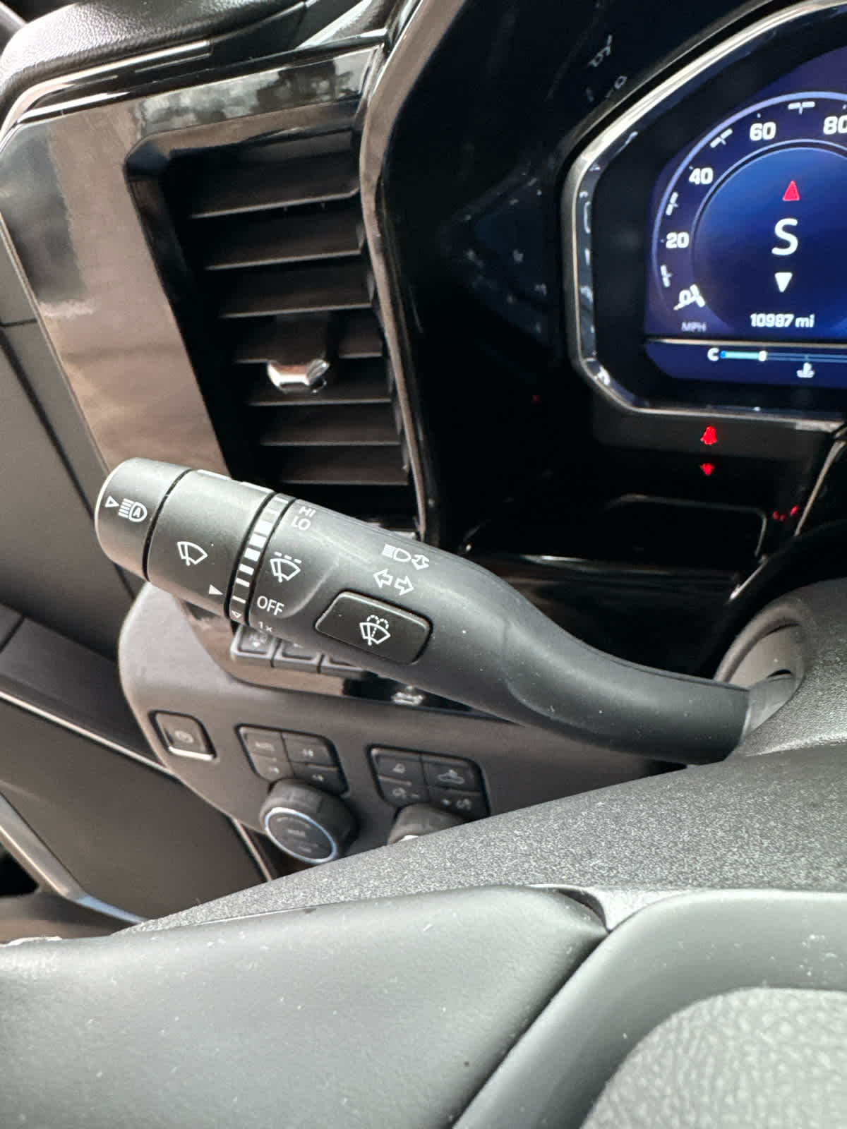 2025 Chevrolet Silverado 3500HD LTZ